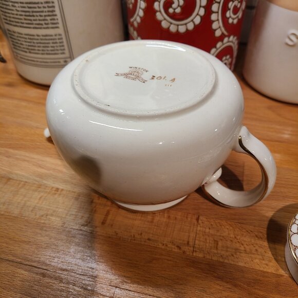 Winston china teapot. Made in England - Picture 11 of 13